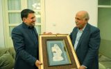 قدردانی استاندار یزد از تلاش‌های بنیانگذار درمان ناباروری کشور