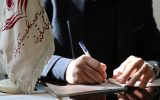 کمک کارآفرین یزدی به آزادی زندانیان غیر عمد کمک کارآفرین یزدی به آزادی زندانیان غیر عمد