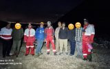 نجات ۳ جوان ۱۹ ساله از ارتفاعات روستای مرور میبد توسط تیم های هلال احمر یزد نجات ۳ جوان ۱۹ ساله از ارتفاعات روستای مرور میبد توسط تیم های هلال احمر یزد